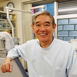 新橋の矢澤歯科医院の歯科医師紹介
